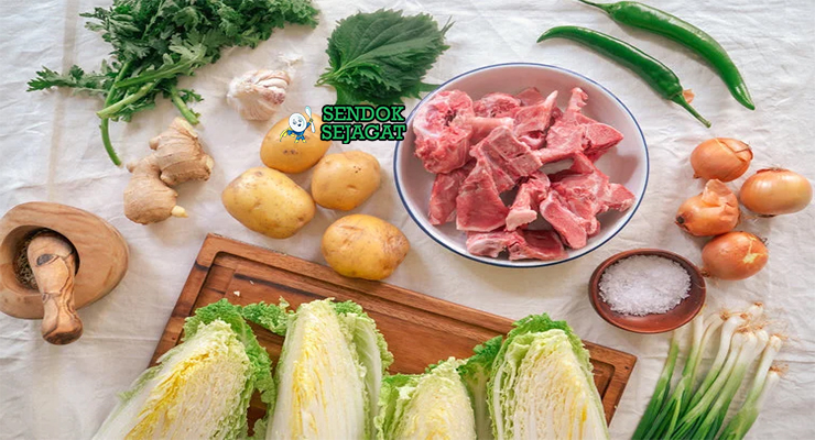 Bahan gamjatang tulang babi kentang gochujang gochugaru bawang putih perilla seed ssukgat cabai hijau