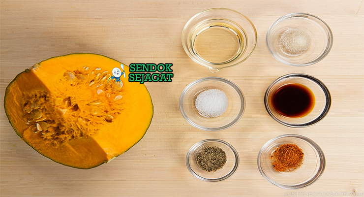 Bahan kabocha no nimono labu kabocha dashi kombu katsuobushi mirin sake kecap gula