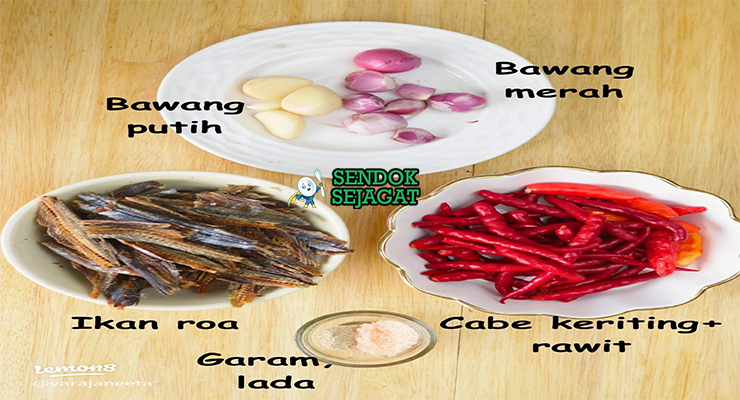 Bahan sambal roa ikan roa asap cabe rawit merah tomat bawang merah jeruk nipis kemangi ikan teri