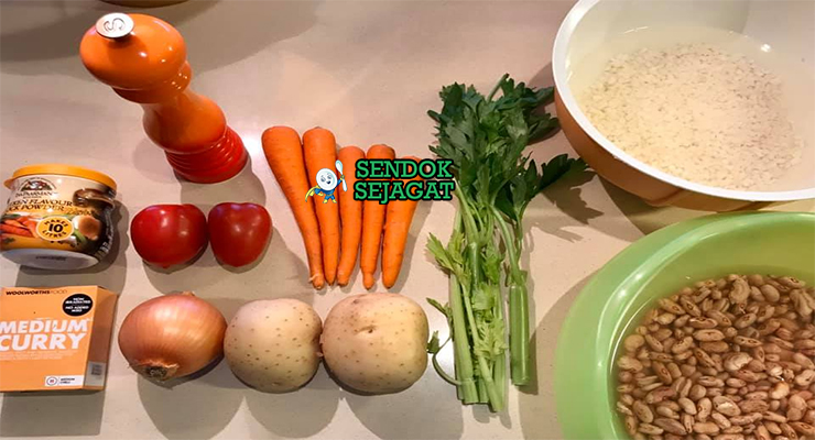 Bahan samp and beans samp jagung sugar beans daging sapi curry powder onion tomato thyme