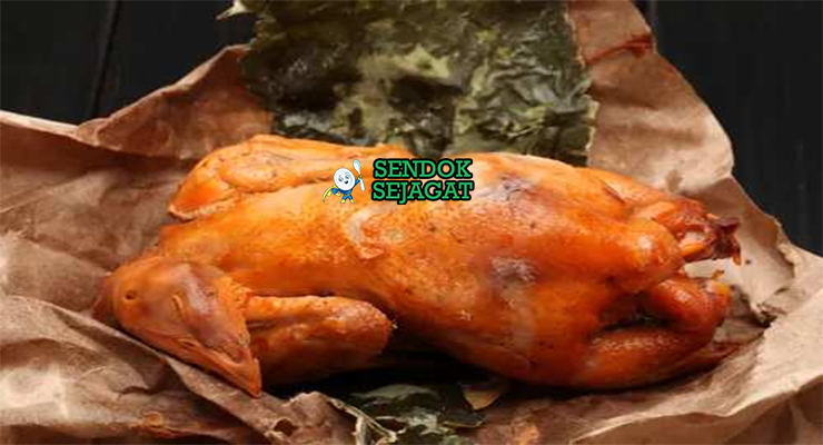 Beggar's Chicken ayam utuh panggang lumpur pecah daun teratai stuffing jamur ham nasi sayur