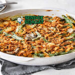 Green Bean Casserole kacang hijau cream of mushroom bawang goreng crispy keju gratin golden Thanksgiving