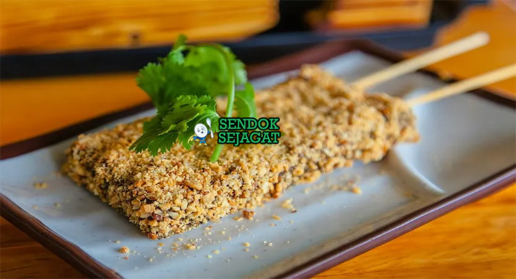 Pig's Blood Cake potong kotak golden kecap manis kacang tanah ketumbar lidi sate night market Taiwan