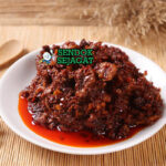 Sambal Roa ikan tongkol asap cabe rawit tomat bawang merah jeruk nipis tinutuan cakalang fufu Manado