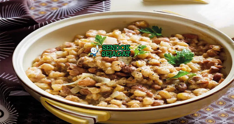 Samp and Beans samp jagung kacang kuah gurih daging pap maize chakalaka braai meat piring