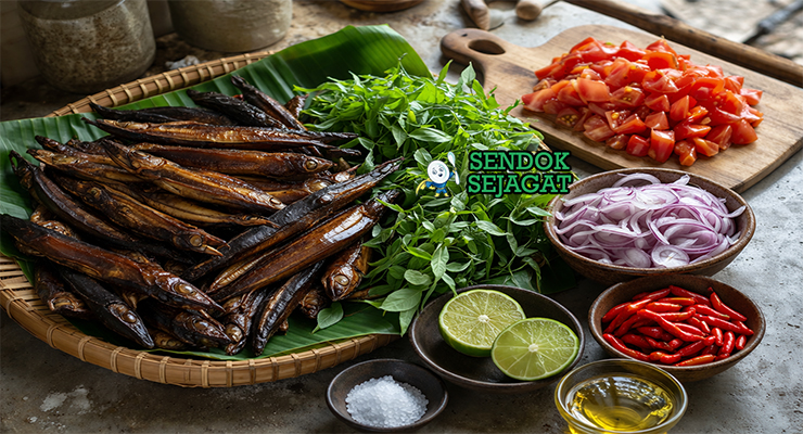 Koleksi bahan resep Ikan Roa Asap Suwir termasuk ikan roa asap, tomat segar, bawang merah, cabai rawit, jeruk nipis, garam, dan daun kemangi siap disuwir dan diaduk