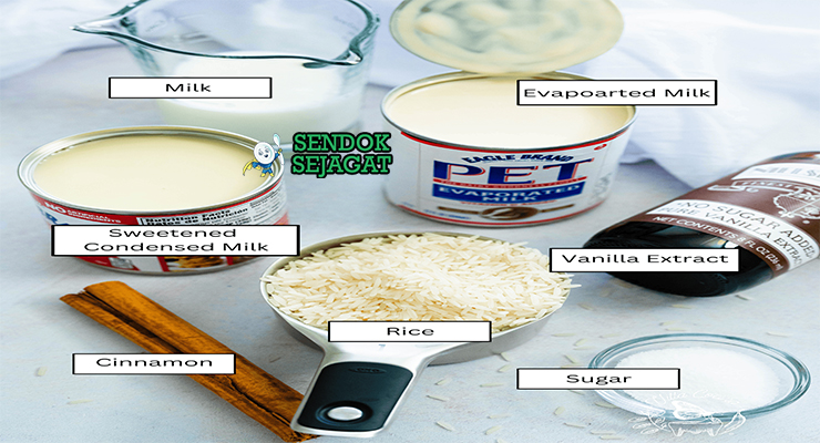 Bahan-bahan resep Horchata termasuk beras putih, kayu manis, vanila, susu segar, gula pasir, dan jeruk nipis siap direndam